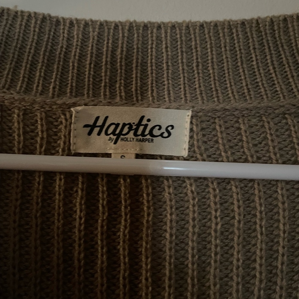 Oversized Sweater With Color Block Sleeves - image 2